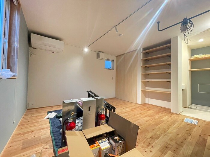 物件内観写真3　(居室)