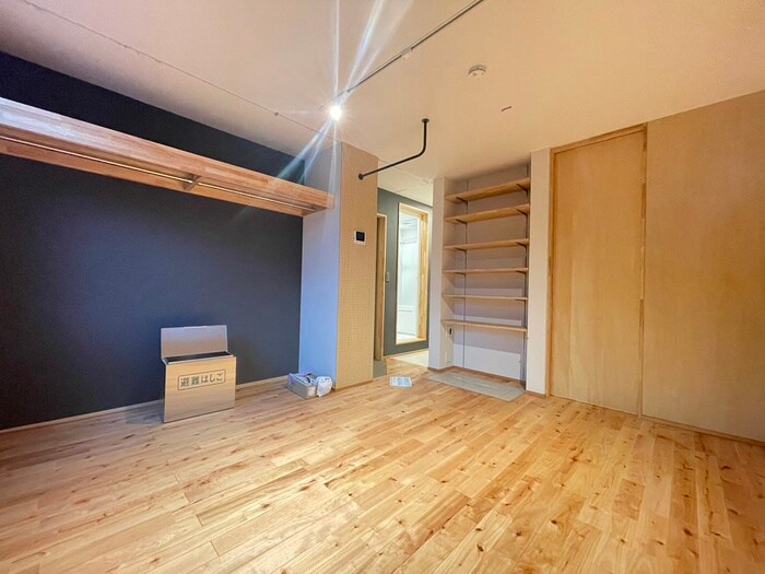 物件内観写真3　(居室)