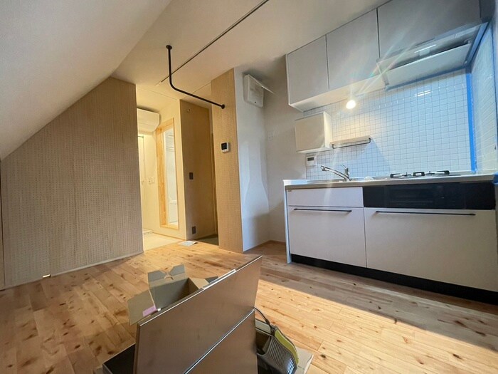 物件内観写真4　(居室)