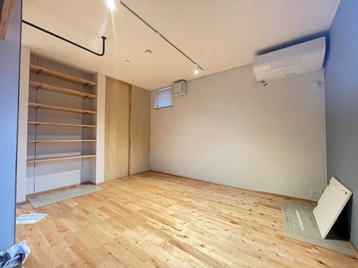 物件内観写真4　(居室)