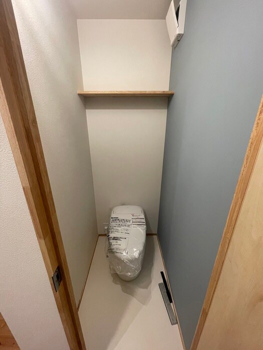 物件内観写真8　(トイレ)