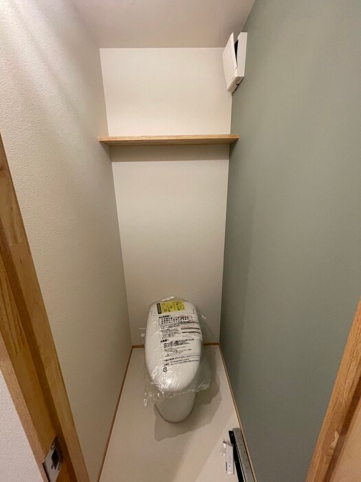 物件内観写真10　(トイレ)