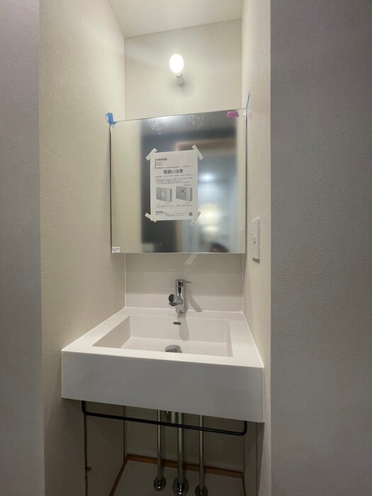 物件内観写真11　(洗面)