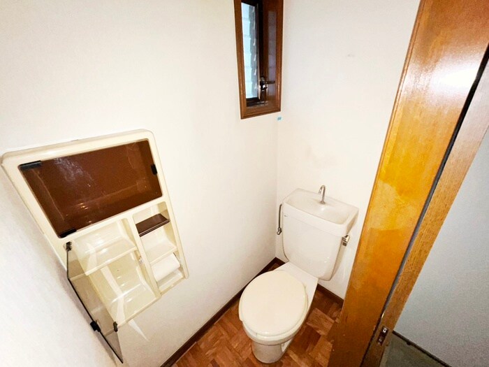 物件内観写真14　(トイレ)
