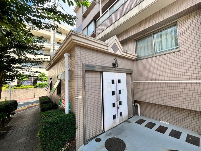 物件外観写真4　(建物設備)