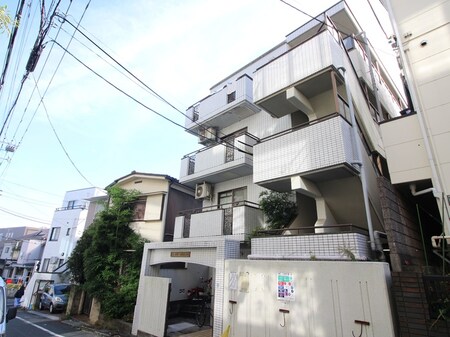 ロ－タリ－都立大第４（2F）外観写真