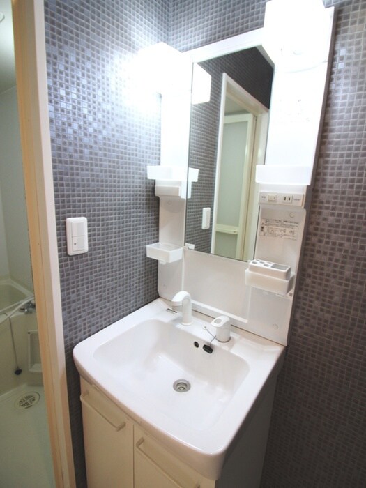 物件内観写真11　(洗面)
