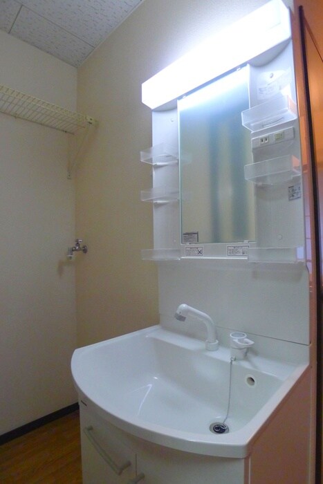 物件内観写真4　(洗面)