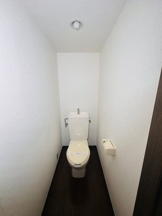 物件内観写真14　(トイレ)