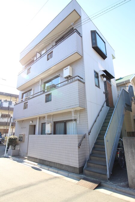 パ－クハイツ外観写真