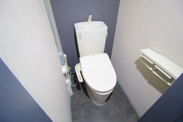 物件内観写真13　(トイレ)