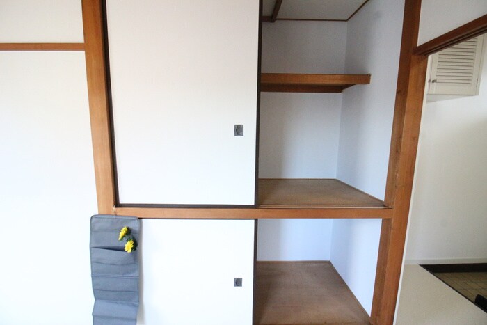 物件内観写真15　(収納)