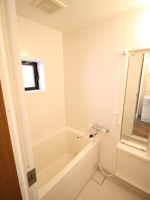 物件内観写真11　(バス／シャワールーム等)