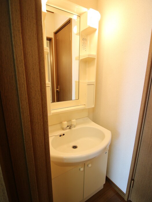 物件内観写真12　(洗面)