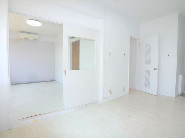 物件内観写真20　(居室)