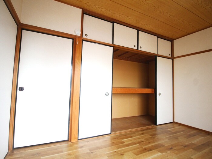 物件内観写真10　(収納)