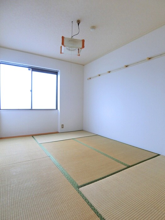 物件内観写真17　(居室)