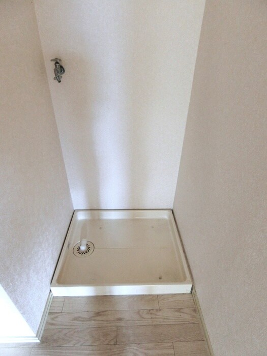 物件内観写真21　(洗濯機置場)