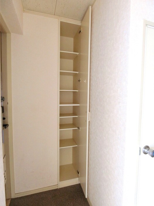 物件内観写真22　(靴箱)