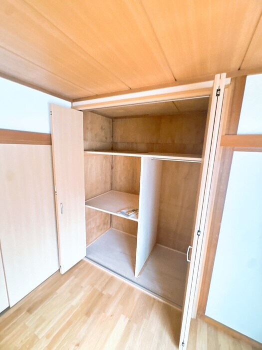 物件内観写真11　(収納)