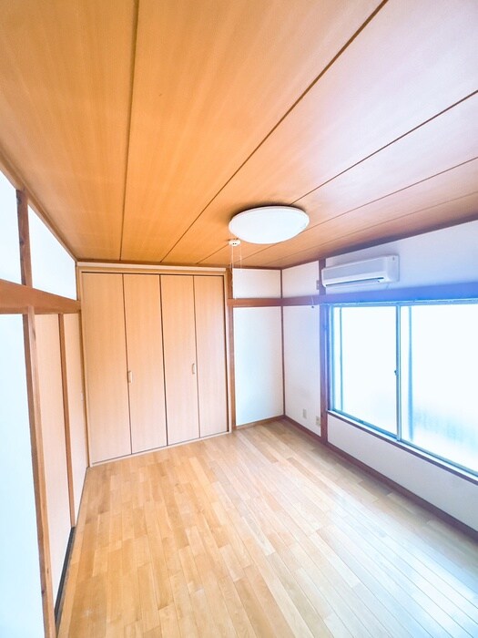 物件内観写真13　(居室)