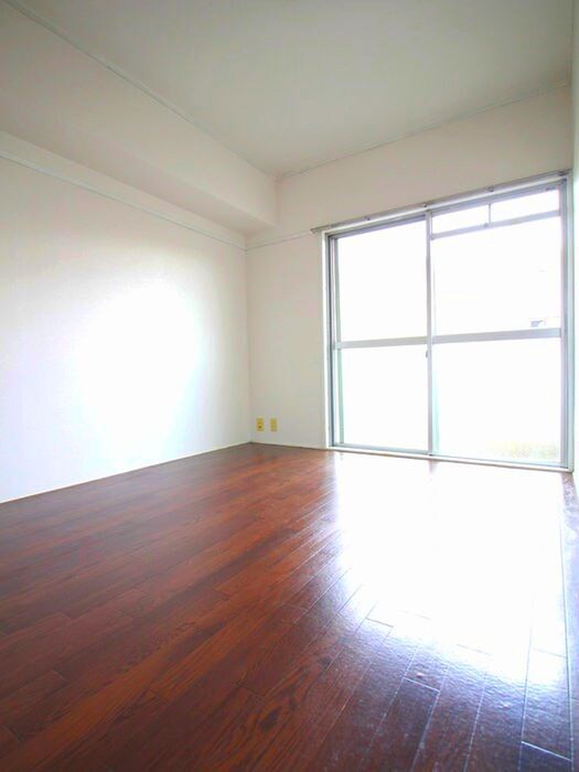 物件内観写真5　(居室)