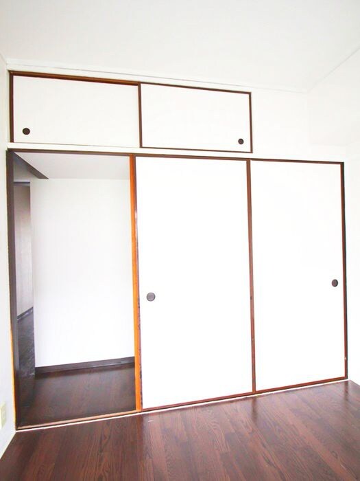 物件内観写真16　(収納)