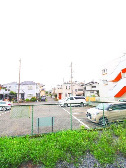 物件内観写真20　(室内からの展望)