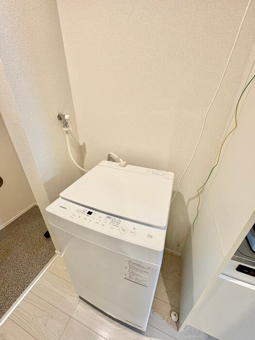 物件内観写真17　(洗濯機置場)