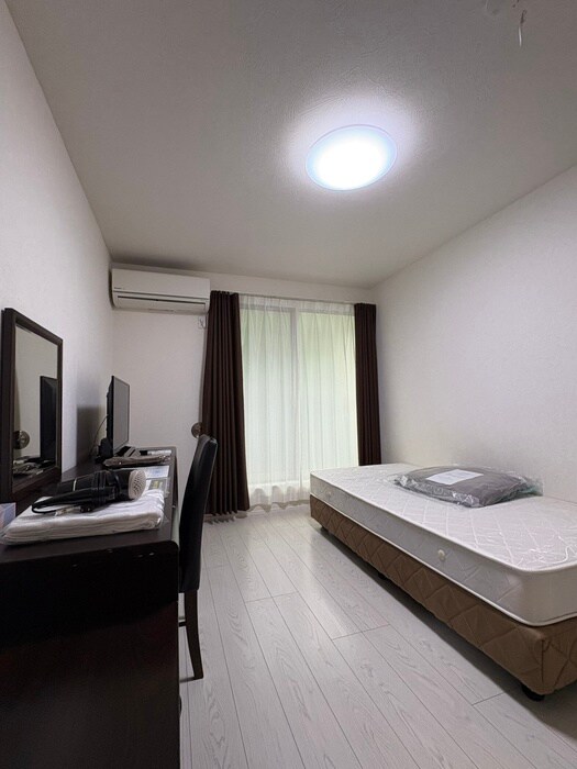 物件内観写真21　(居室)