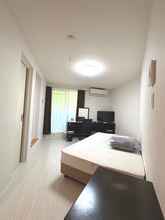 物件内観写真22　(居室)