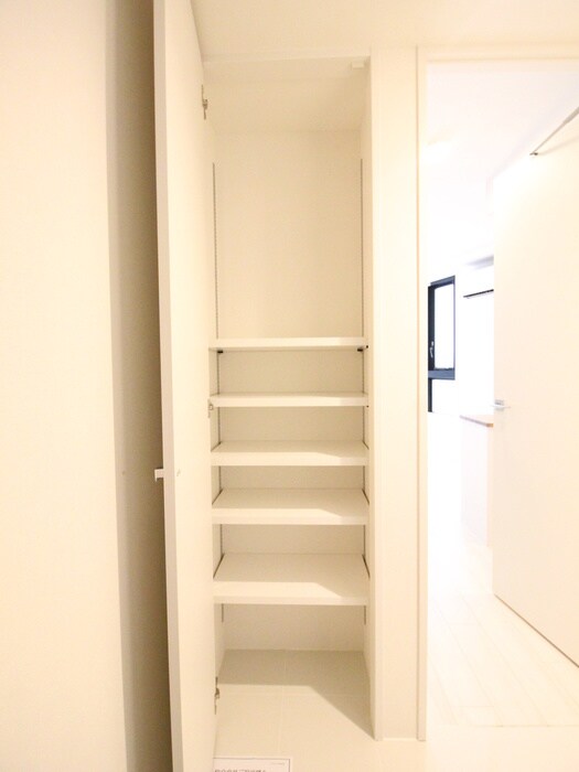 物件内観写真16　(靴箱)