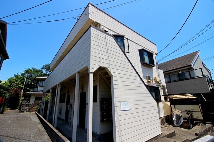 パインウッドの外観写真