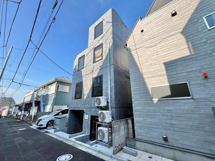 物件外観写真2　(外観写真)