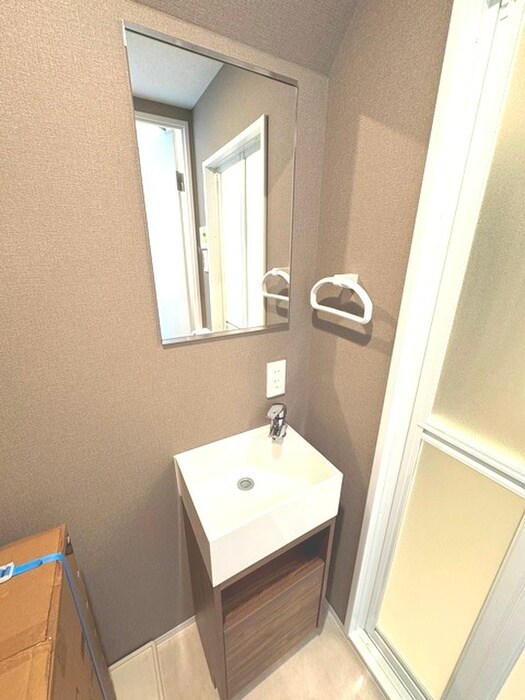 物件内観写真13　(洗面)