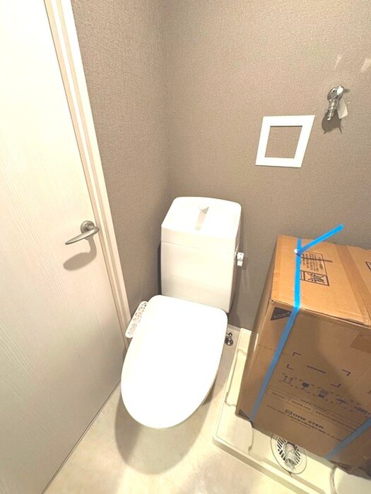 物件内観写真14　(トイレ)