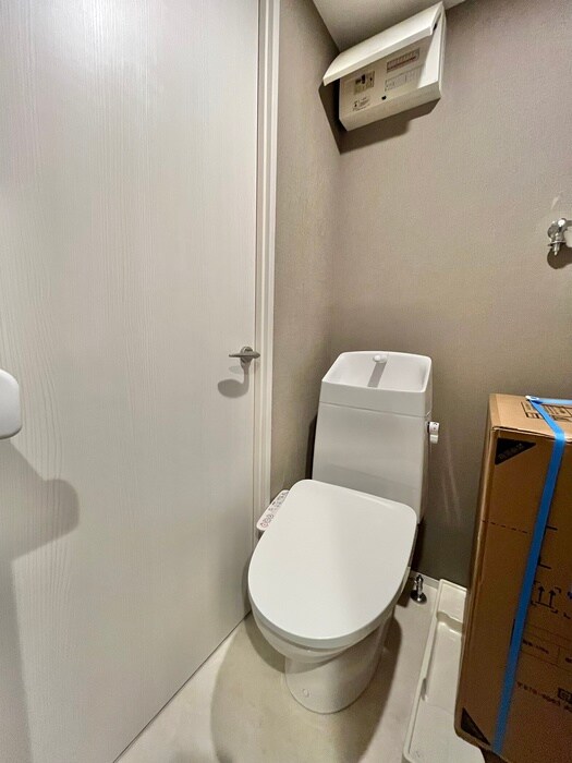 物件内観写真15　(トイレ)
