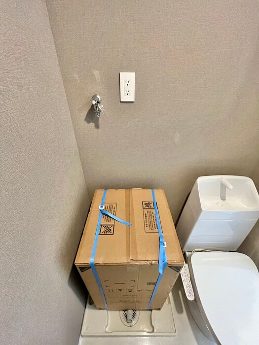 物件内観写真17　(洗濯機置場)