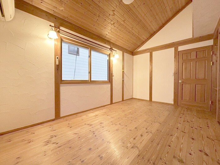 上水新町3丁目戸建の居室