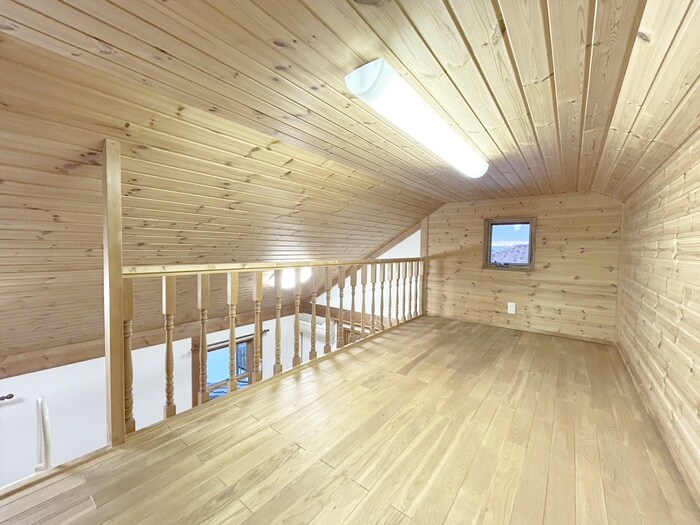 上水新町3丁目戸建の居室