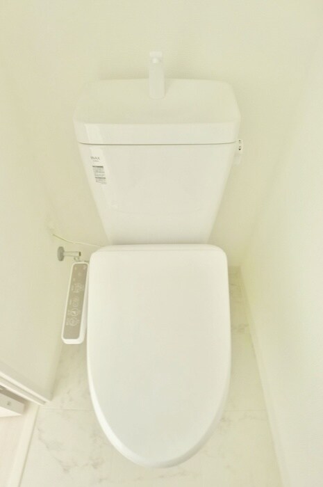 物件内観写真14　(トイレ)