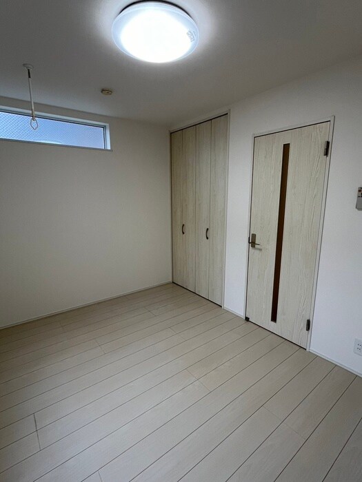 物件内観写真10　(居室)