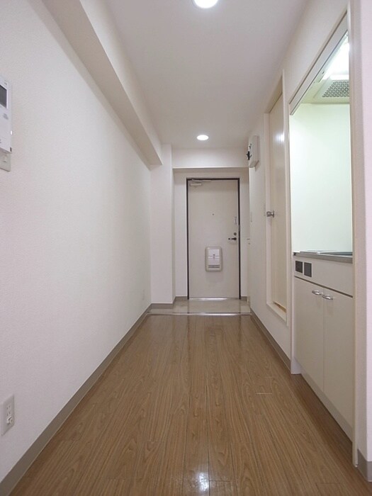 物件内観写真15　(廊下)