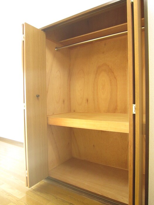 物件内観写真8　(収納)