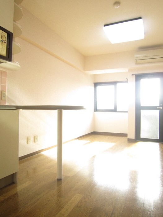 物件内観写真14　(居室)