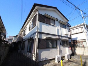 ワイエス・ハイム外観写真