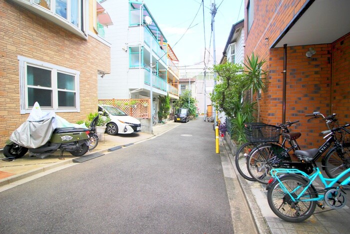 物件外観写真6　(周辺環境)