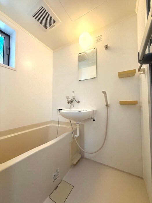 物件内観写真12　(バス／シャワールーム等)