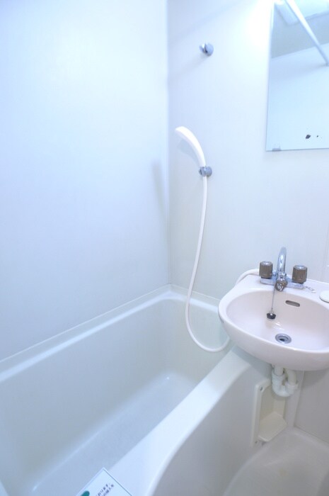 物件内観写真12　(バス／シャワールーム等)