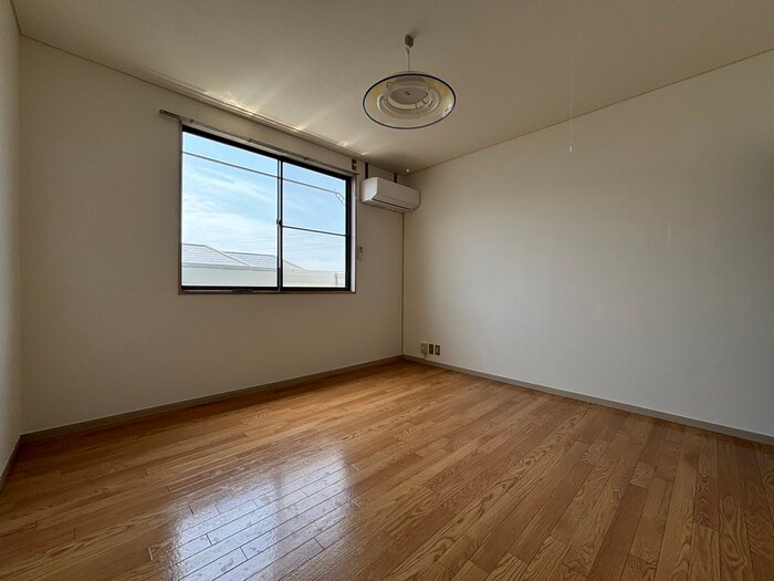 物件内観写真19　(居室)